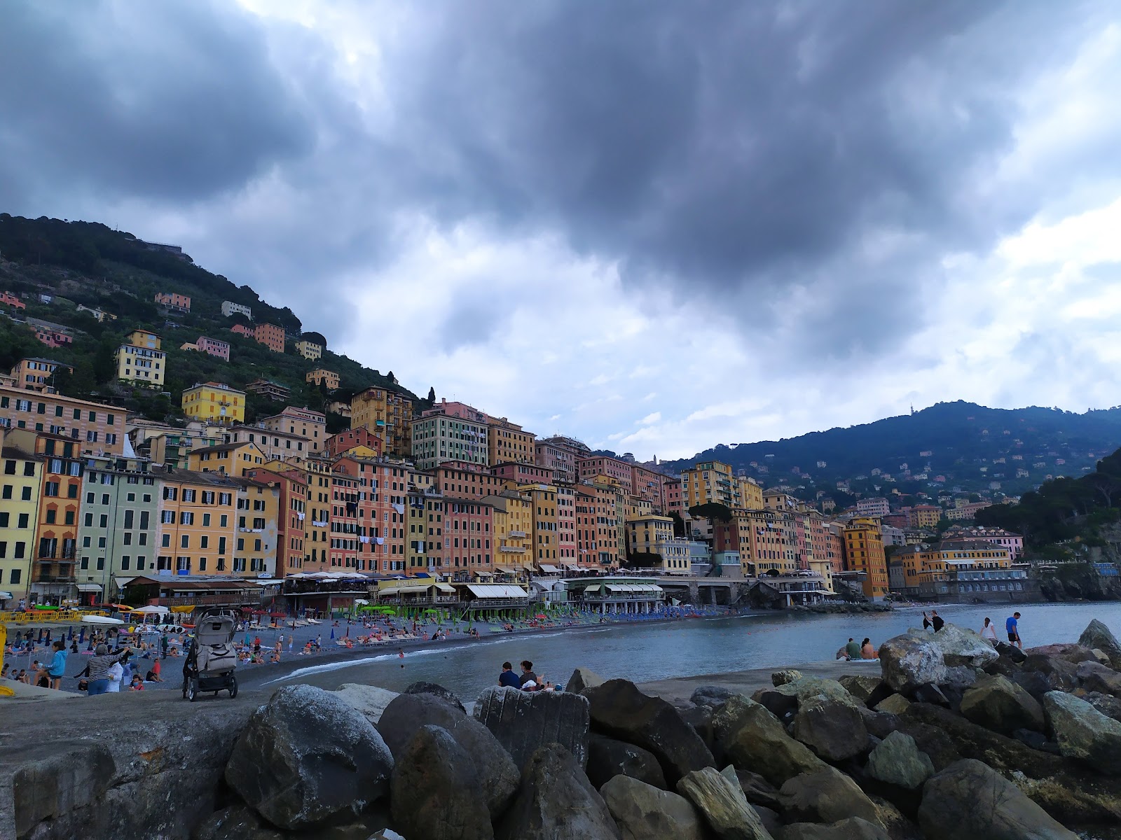 Camogli Harbor (2025) – Best of TikTok, Instagram & Reddit Travel Guide