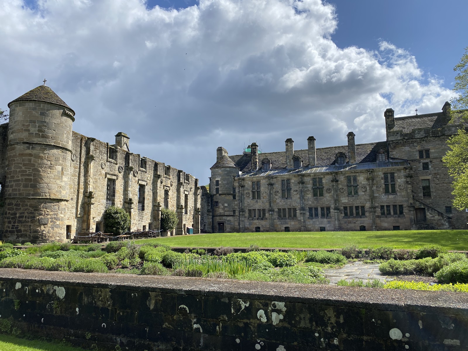 Loch Leven Castle (2025) – Best of TikTok, Instagram \u0026 Reddit Travel Guide, image size:1600x1200