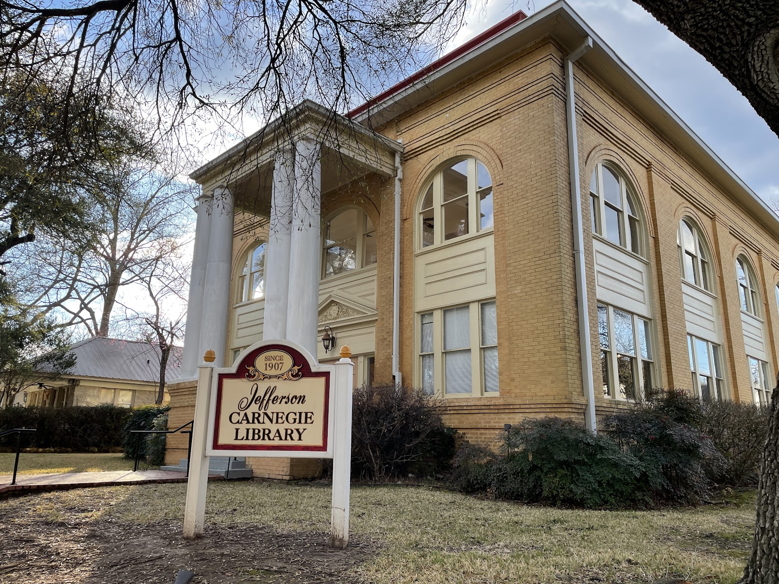 Jzec Library Address Jefferson Carnegie Library (2026) – Best of TikTok, Instagram & Reddit ...