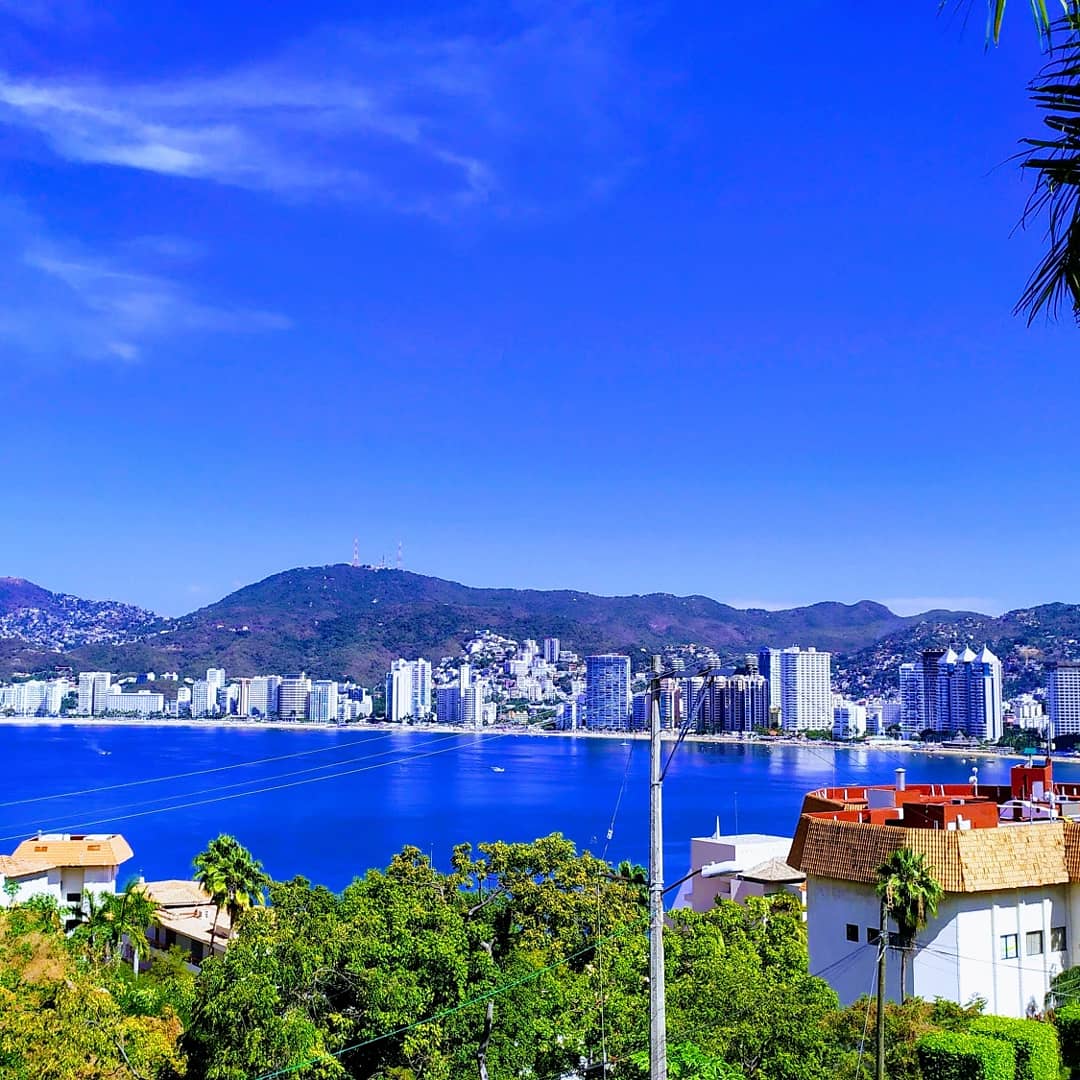 Las Brisas neighborhood (2026) – Best of TikTok, Instagram & Reddit Travel  Guide