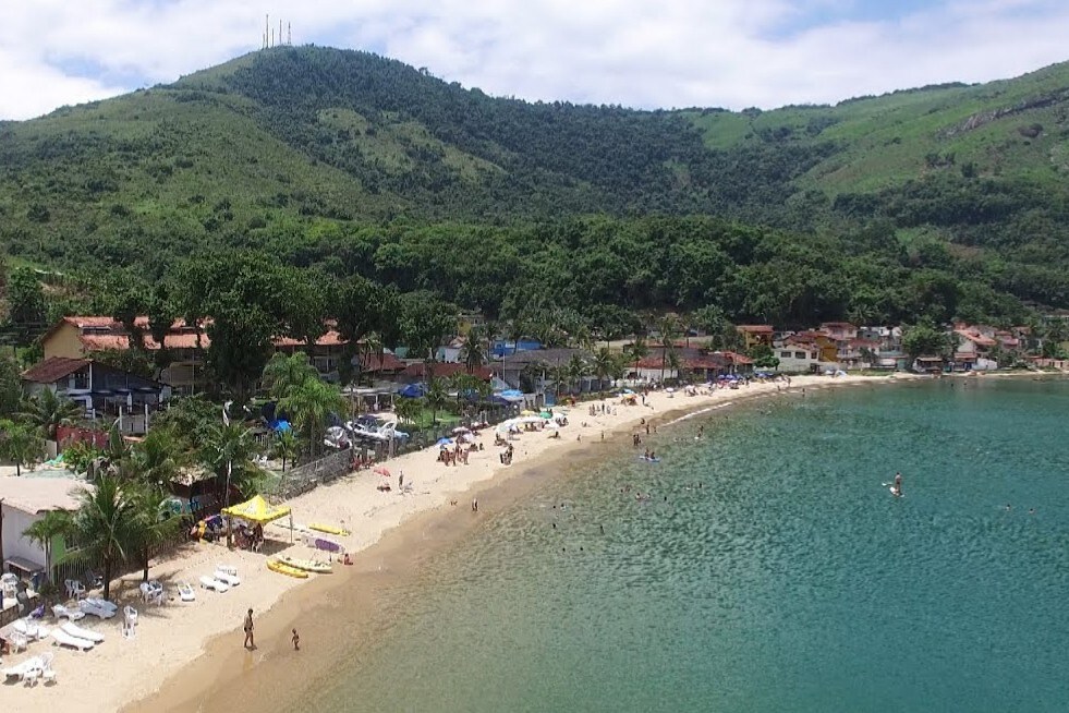 Biscaia Beach (2025) – Best of TikTok, Instagram & Reddit Travel Guide