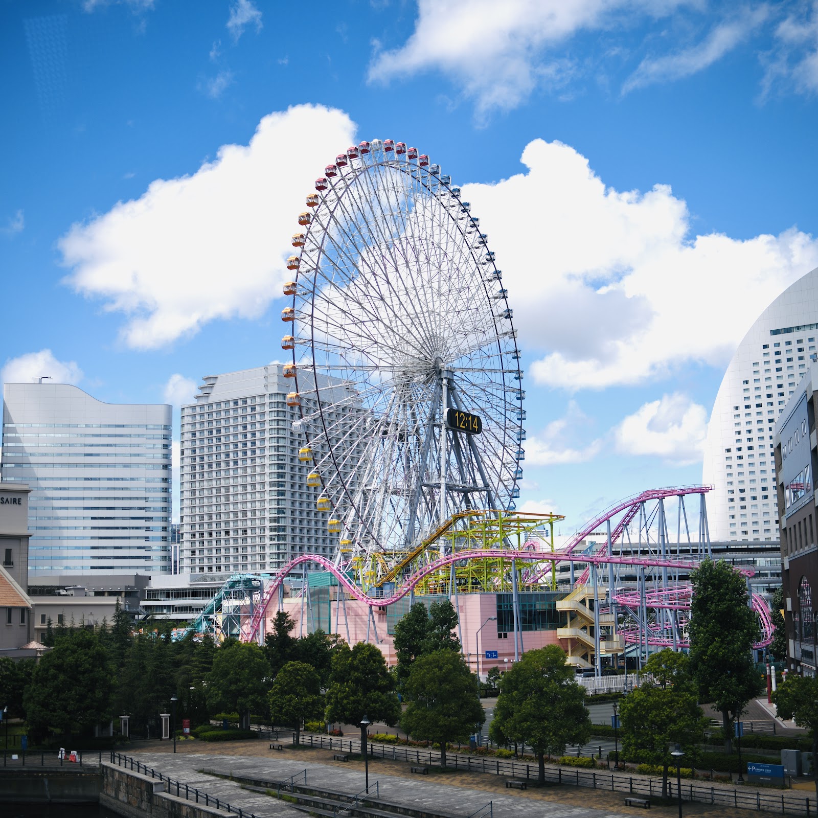 プロジェクター yokohama Cosmo Clock 21 (2025) – Best of TikTok, Instagram & Reddit Travel