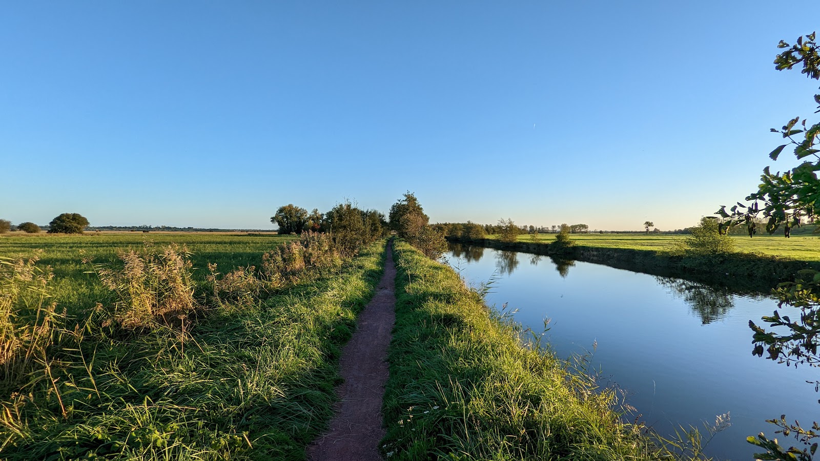 Carentan Lock 2026 Best Of TikTok Instagram Reddit Travel Guide Gphoto ChIJ 31enE 0 