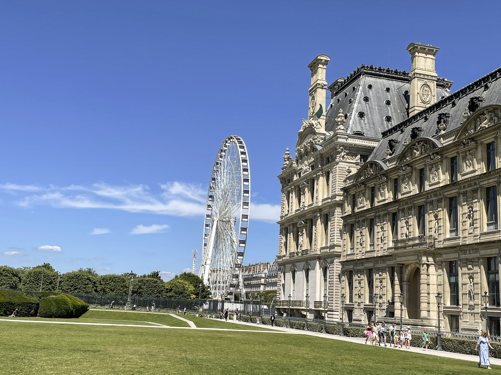 Roue de Paris (2026) – Best of TikTok, Instagram & Reddit Travel Guide