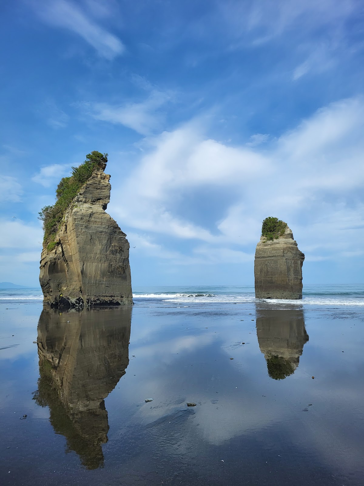 Tongaporutu Three Sisters (2026) – Best of TikTok, Instagram & Reddit ...