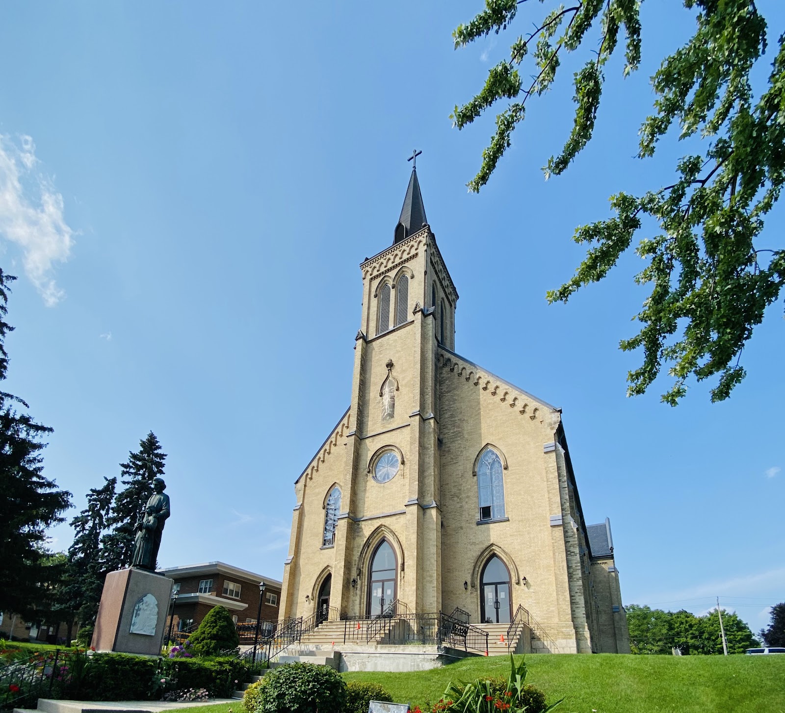 St. Joseph Catholic Church (2026) – Best of TikTok, Instagram & Reddit