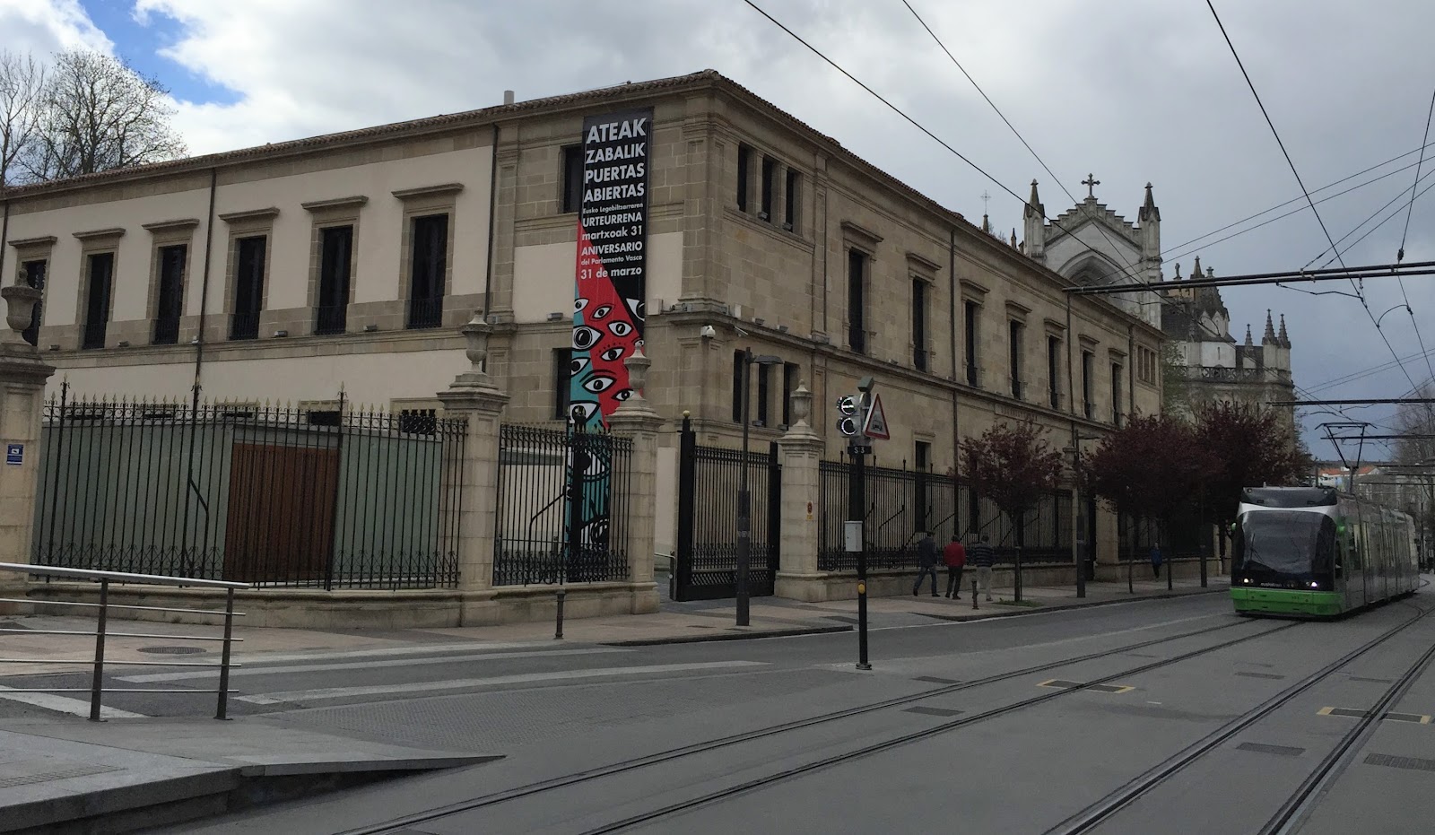 Basque Parliament (2026) – Best of TikTok, Instagram & Reddit Travel Guide