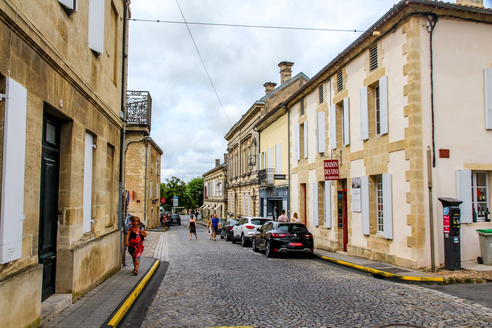 Libourne Old Town (2025) – Best of TikTok, Instagram \u0026 Reddit Travel Guide, image size:1600x1066