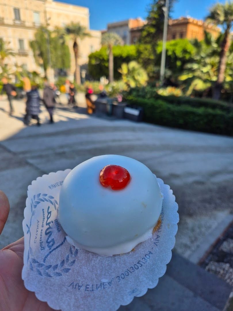 Pasticceria Savia (2026) – Best of TikTok, Instagram \u0026 Reddit Food Guide, image size:810x1080